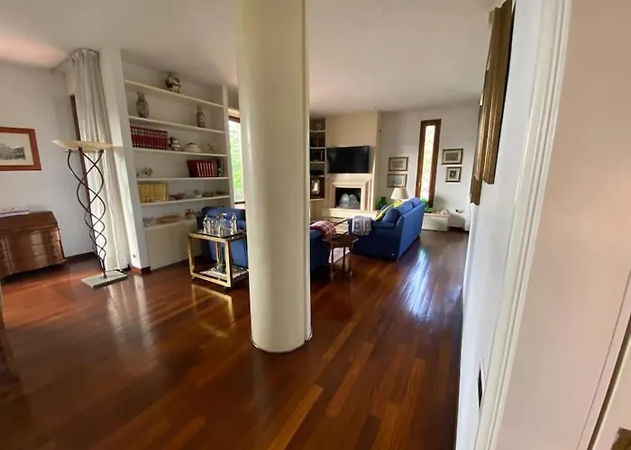 Casa Ila Holiday home *